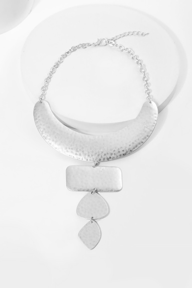 COLLAR CORTO DA30-F3N104 (C22)