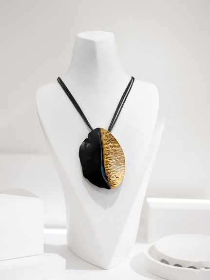 Collar DA29-F2N009